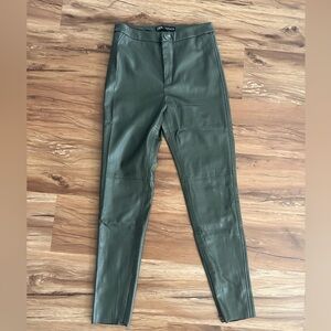 Zara leather pants size S never worn